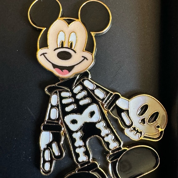 BaubleBar Mickey Mouse skeleton Halloween earrings - Picture 3 of 5